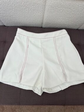 FARROW High-Waist White Shorts w/ Contrast Stitching & Front Slits ~ small